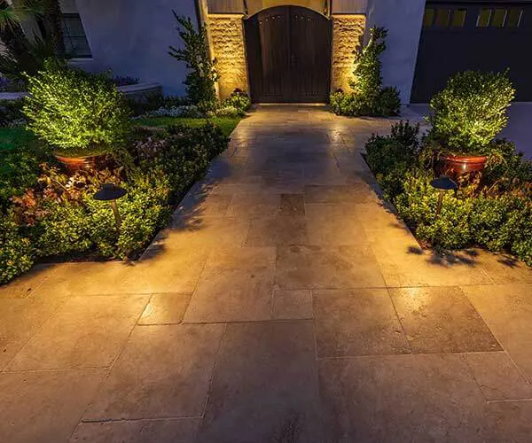 Professional Front Entrance Hardscape Design and Softscaping